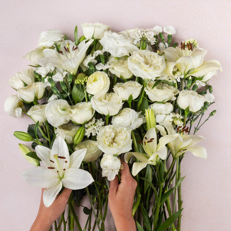 The-summer-linen-diy-floral-boxes.jpg