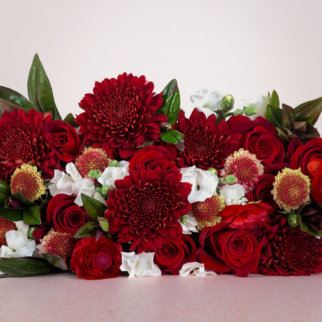 the-red-velvet-diy-flower-box.jpg