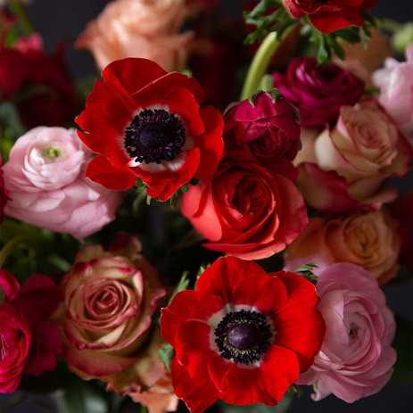 valentines-diy-flower-box.jpg