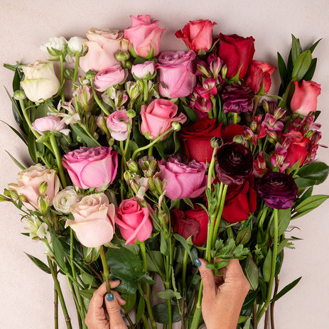 valentines-floral-gift.jpg