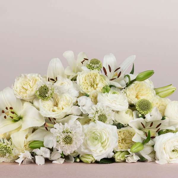 Summer-linen-diy-floral-box.jpg